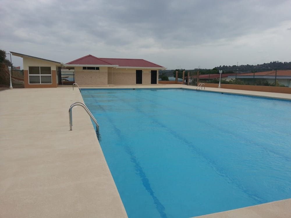Piscina Semiolímpica de 15.00mx 25m