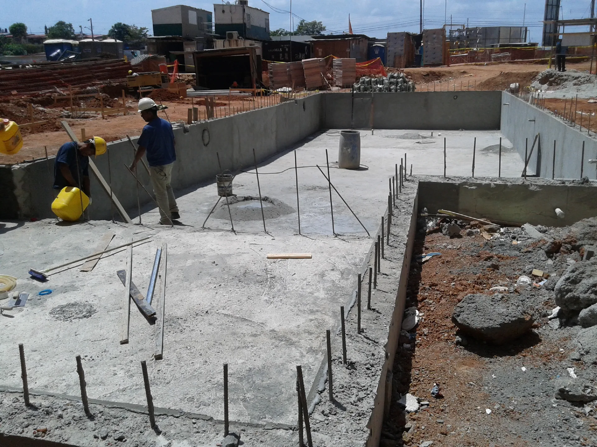 Area Social PH Torres del Este - Imagen 2